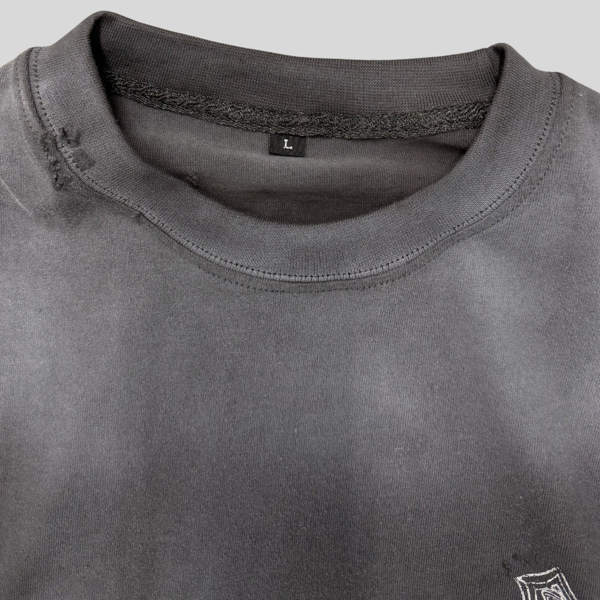 vesper faded longsleeve Cruel World