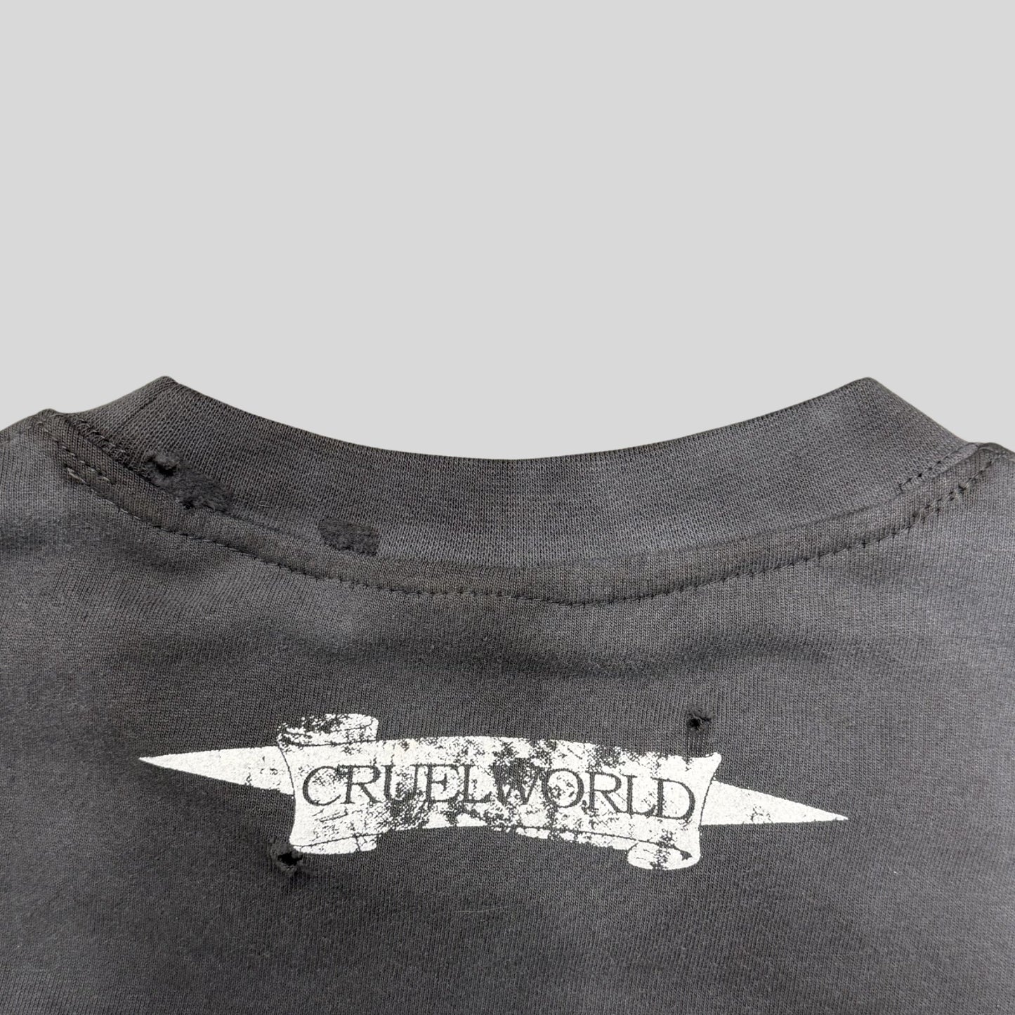 vesper faded longsleeve Cruel World